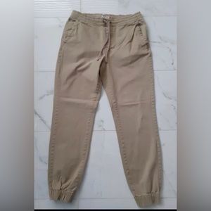 Urban pipeline Jogger Pants/ color tan / size S.